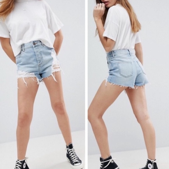 ASOS Jean Shorts High Rise Ripped Denim Shorts Size 4 - Picture 1 of 7